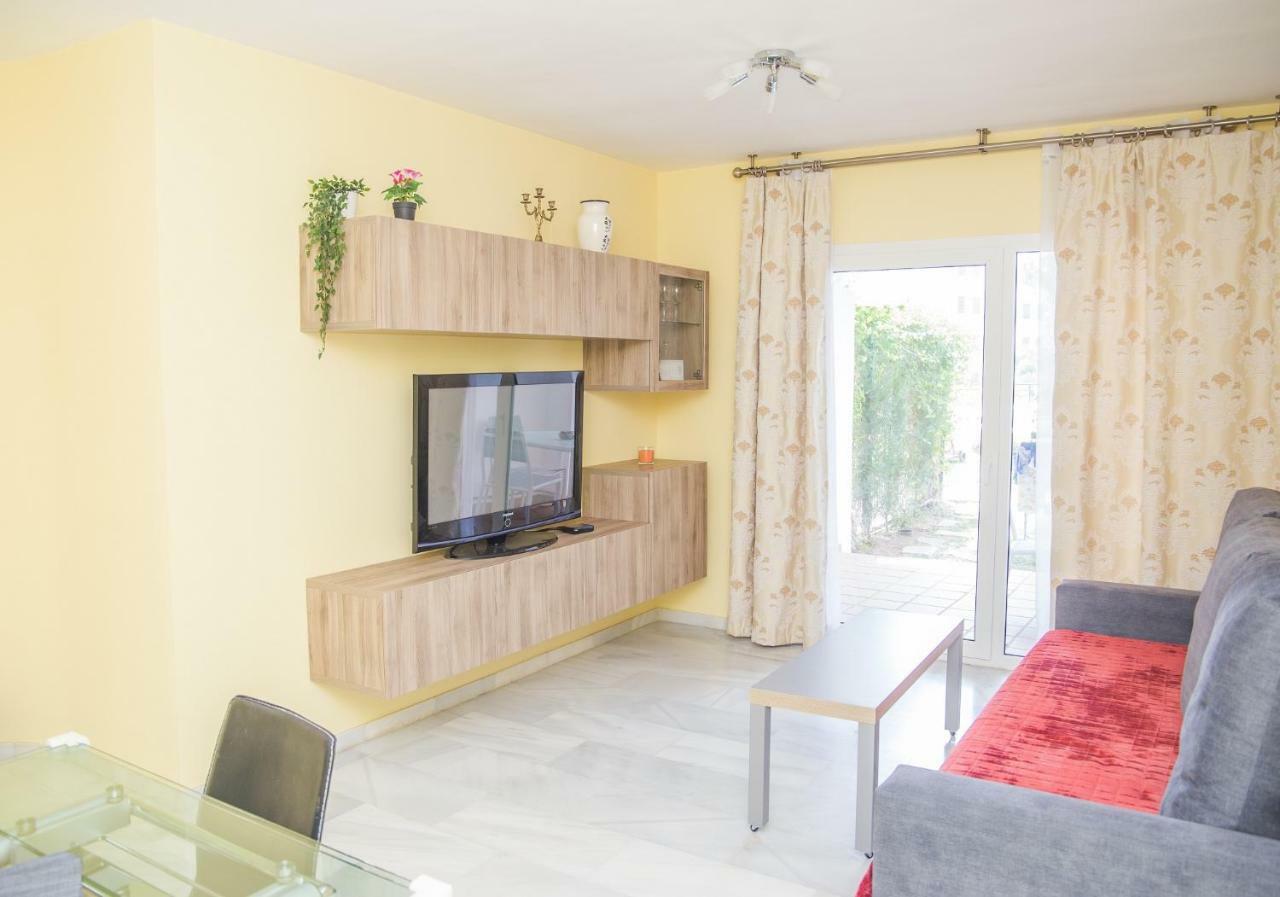 1Br Beachfront Complex - Mi Capricho Sitio de Calahonda エクステリア 写真