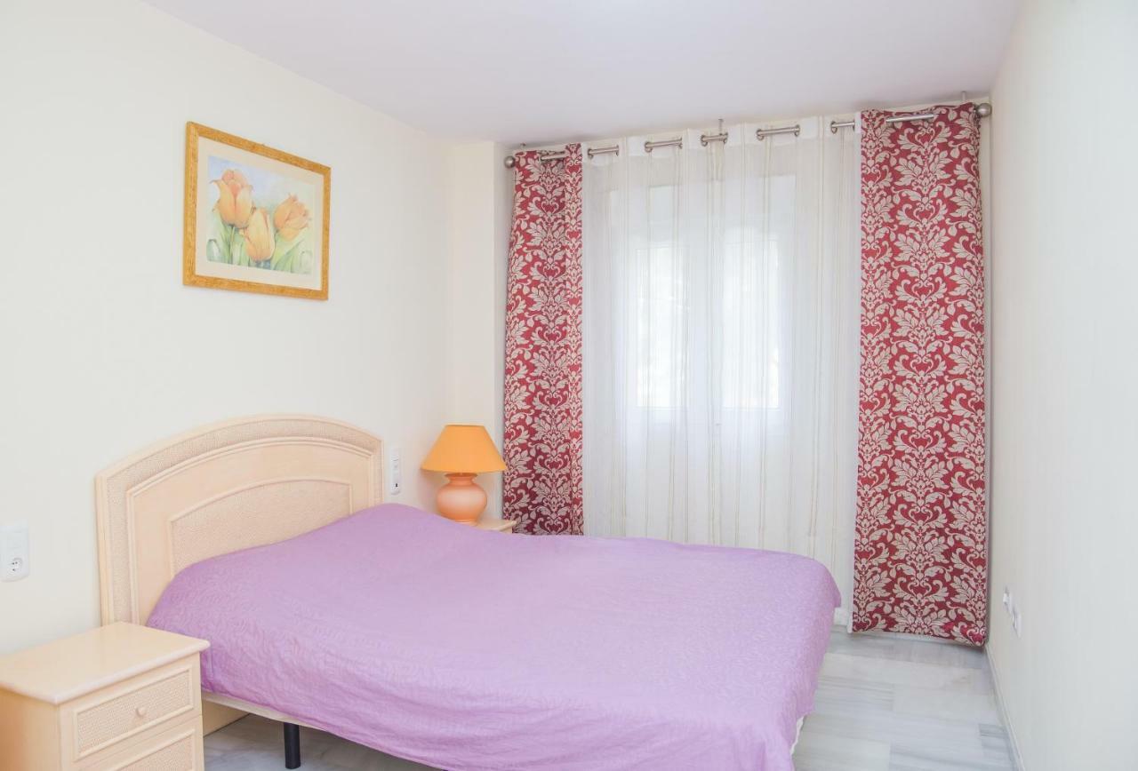 1Br Beachfront Complex - Mi Capricho Sitio de Calahonda エクステリア 写真
